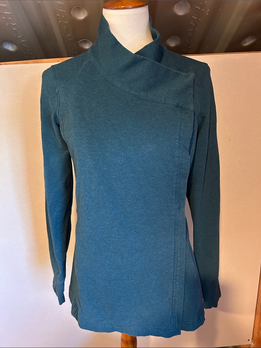 Lululemon Teal Asymmetrical Mock Neck Tunic